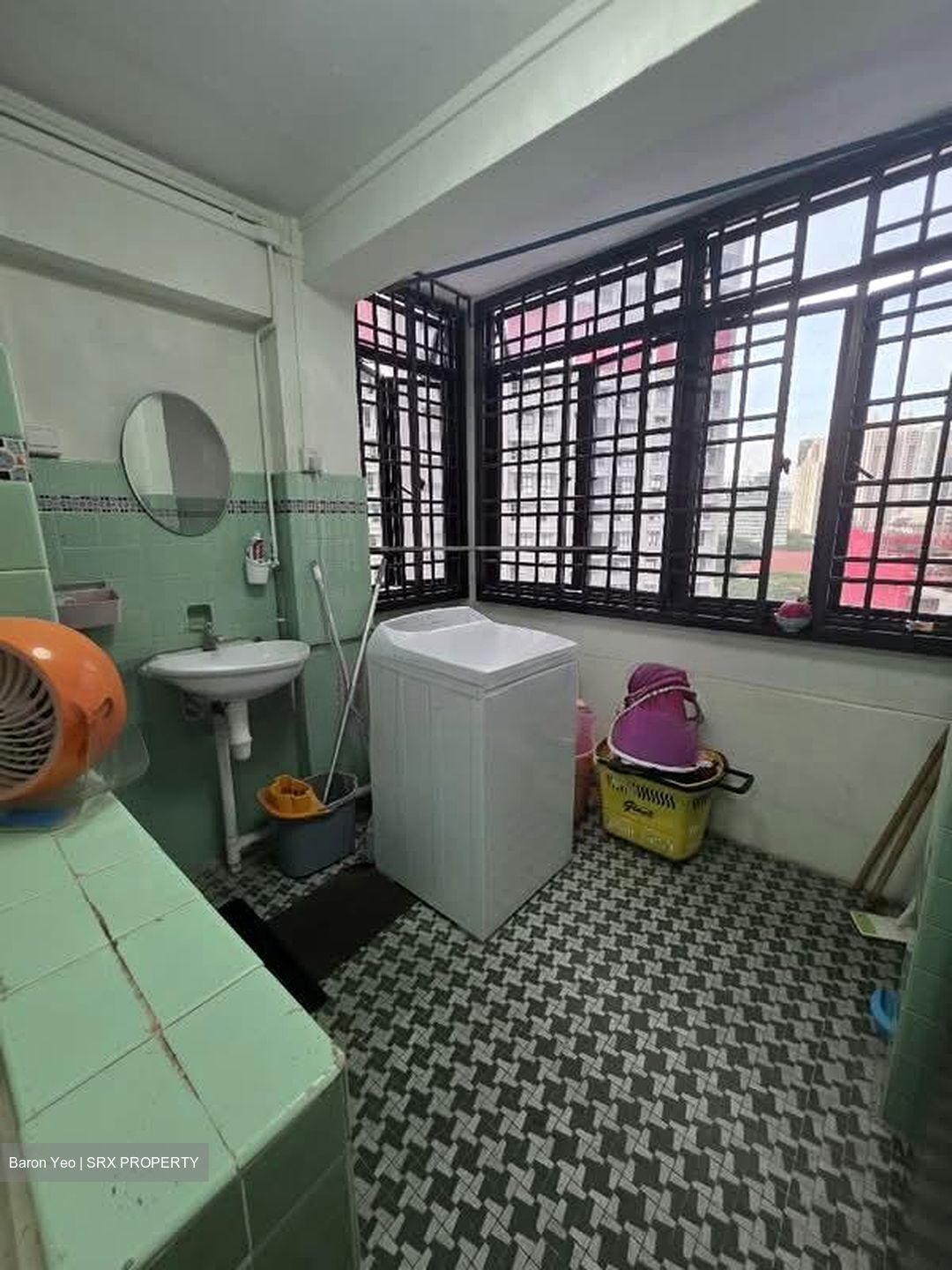 Blk 18 Taman Ho Swee (Bukit Merah), HDB 3 Rooms #635968461